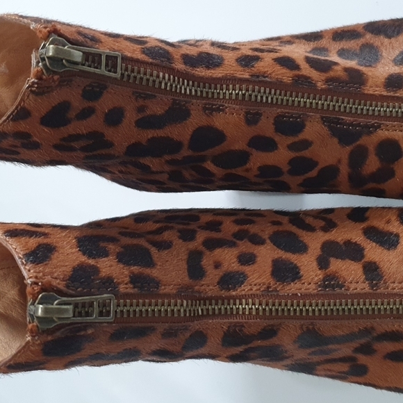 Madewell The Amalia Leopard Print Calf Hair Booties - Picture 8 of 13